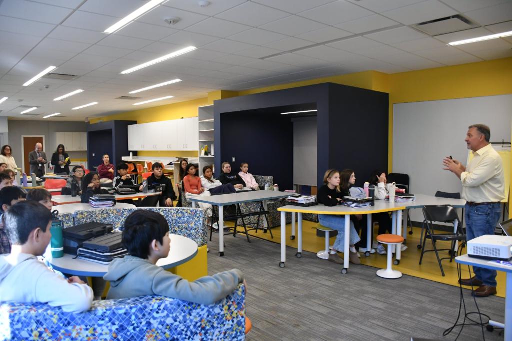 LICAB leads bullying prevention workshops at Garden City Middle School